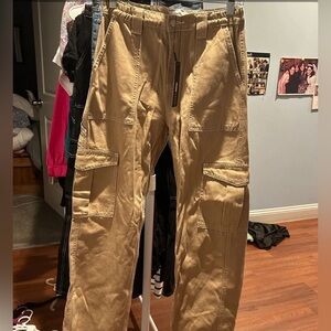 Fashion nova cargo pants size 3 NWT